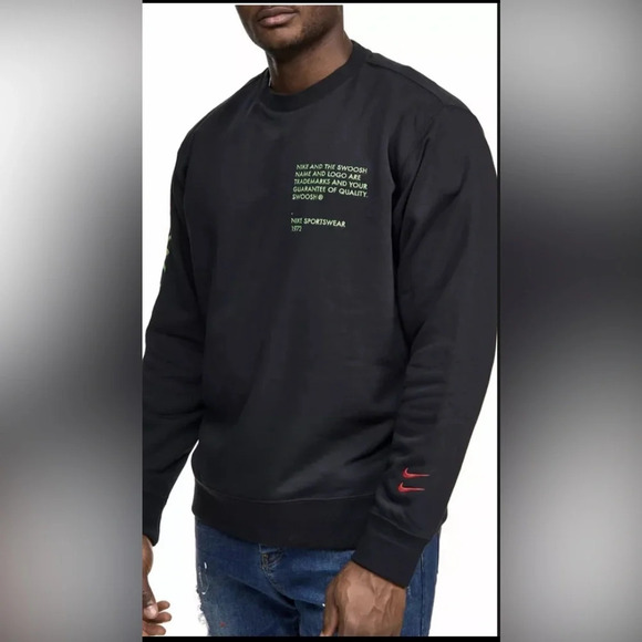 Nike Embroidered Swoosh Sweatshirt 💚 - Picture 2 of 9